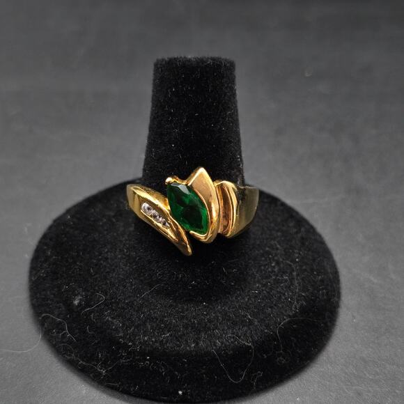 DAC Green CZ Ring Gold Plated Ring Rhinestone Cubic Zirconia - Picture 9 of 10